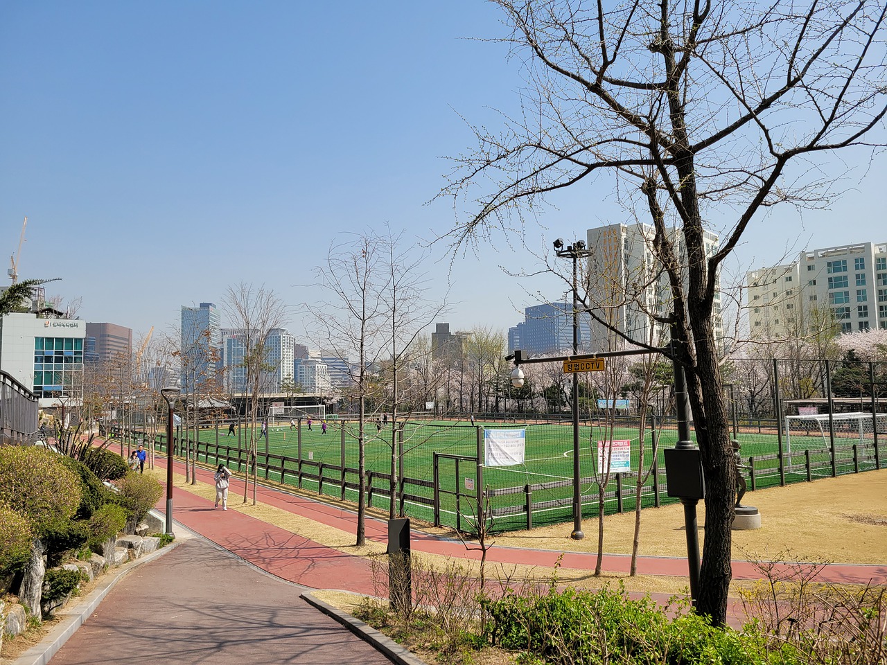 久违了！Shams：伤缺18场的浓眉，今天将迎来复出.