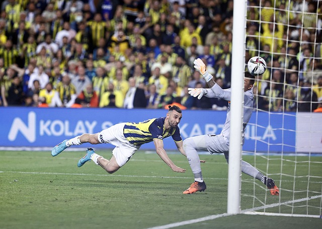 西甲第9輪巴塞羅那5-2皇家貝蒂斯 格子傳射建功梅西替補雙響.